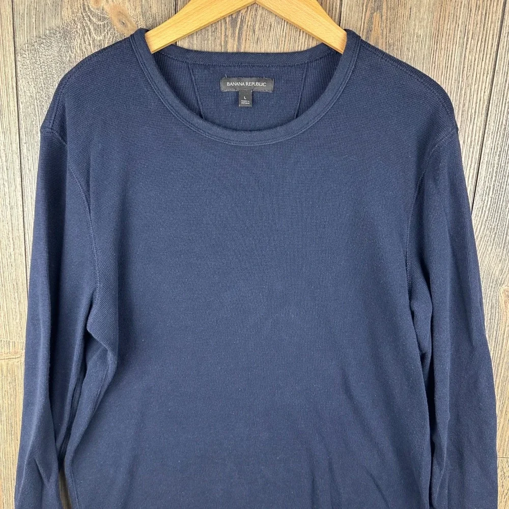 Banana Republic Mens Waffle Crew Neck Shirt Navy Blue Long Sleeve Large